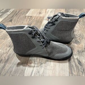 NWOT Men’s Winter Vivobarefoot Shoes